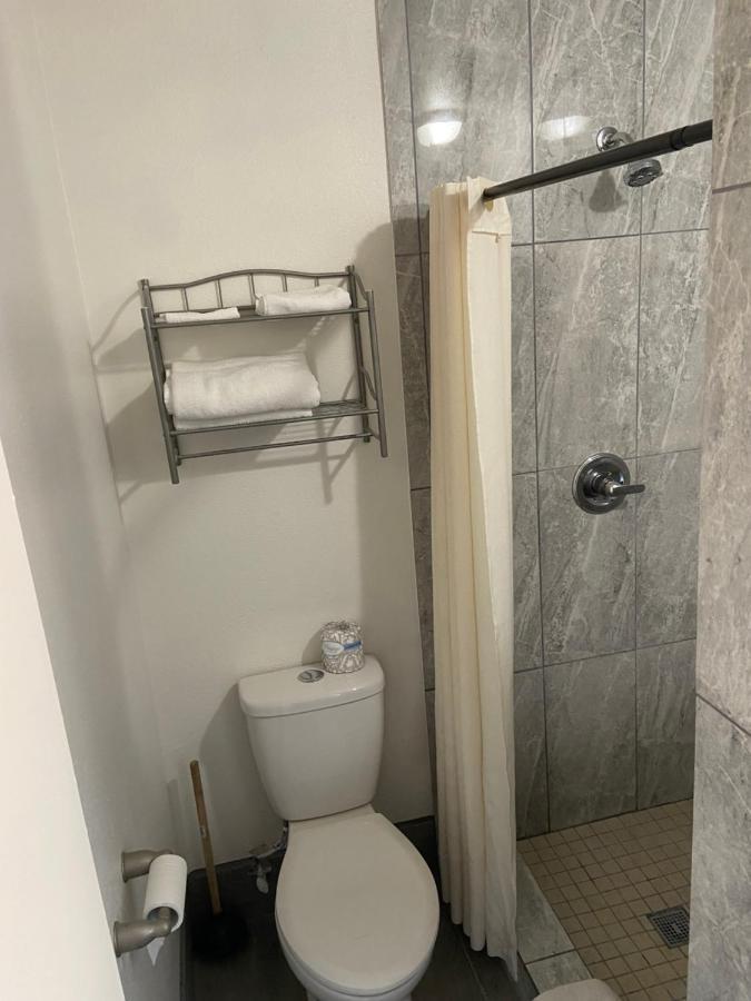 American Inn - Grover Beach - Pismo Beach Motel 2*