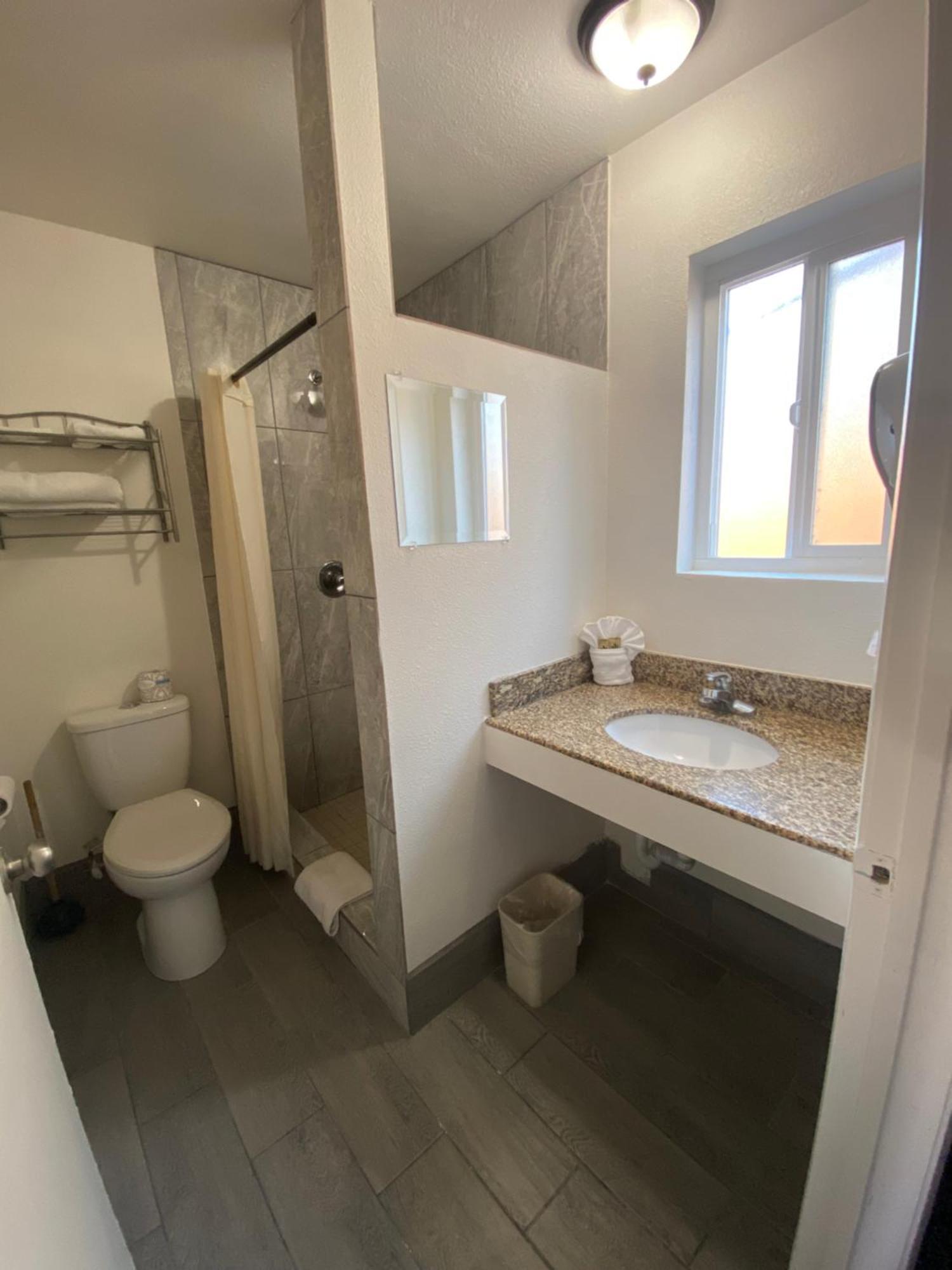 Motel American Inn - Grover Beach - Pismo Beach